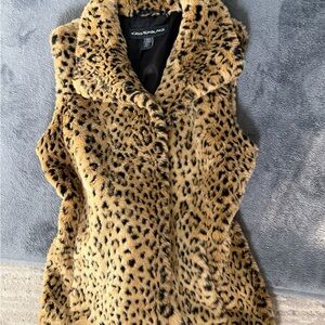 Kristen Blake Leopard Print Faux Fur Vest